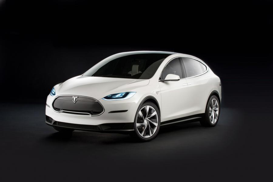  Tesla Model X Prototype 2012 года  (фото 1 из 33)